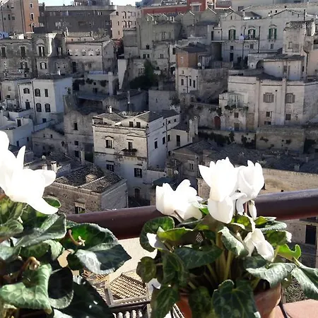 Sole Di Paglia Matera
