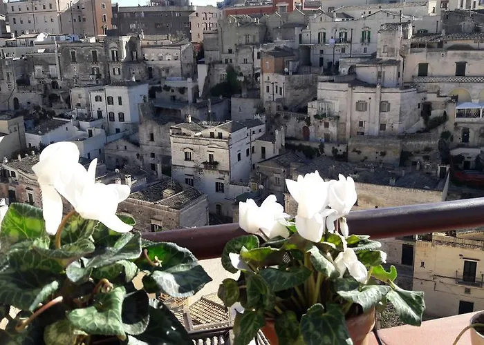 Sole Di Paglia Матера