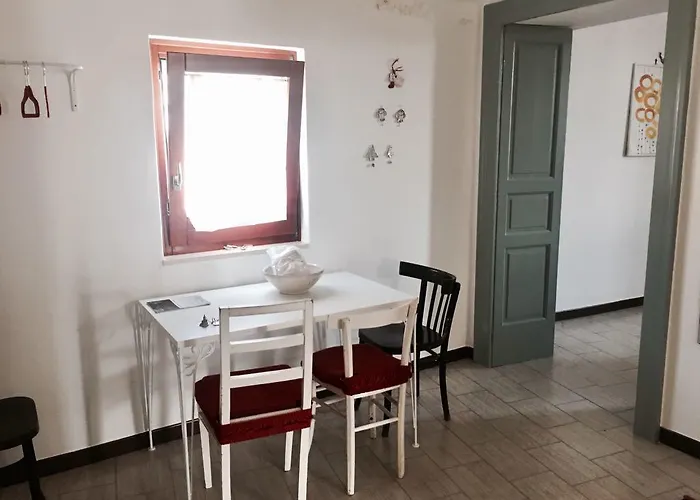 Sole Di Paglia Матера